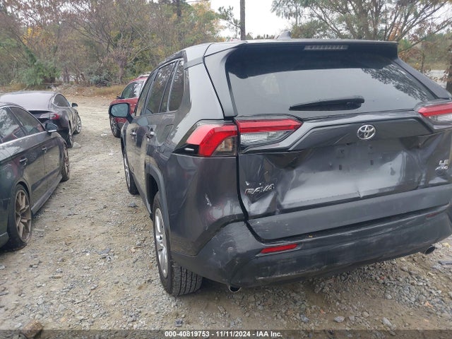 Toyota RAV4 LE 2023 2T3F1RFV1PW359359 Image 3