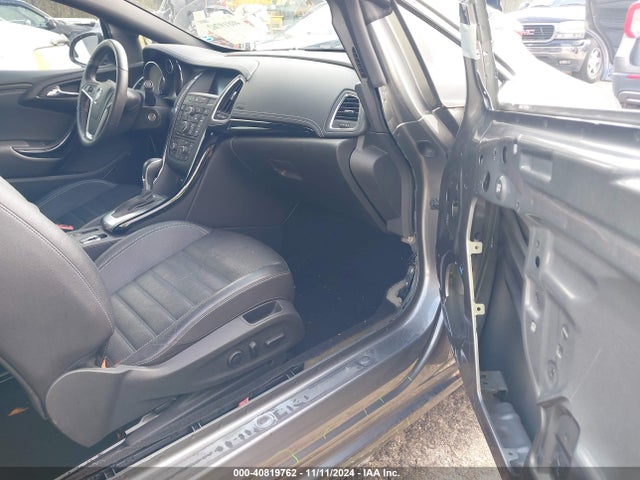 W04WH3N55HG123153 Buick Cascada Premium