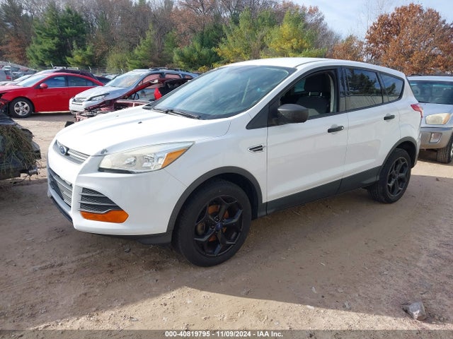 Ford ESCAPE S 2016 1FMCU0F74GUB89563 Image 2