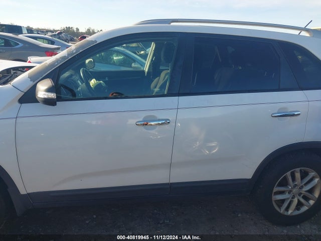 KIA SORENTO LX 2014 5XYKT3A68EG479273 Image 14