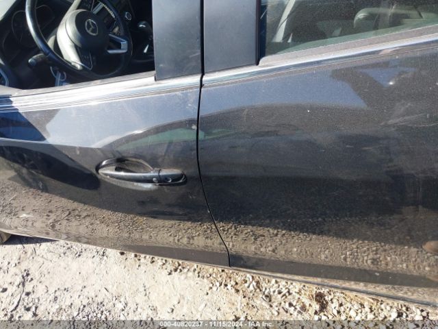 JM1BN1V79H1101453 Mazda Mazda3 Touring