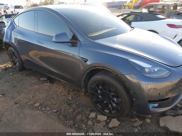Tesla Model Y Standard Range Rear-wheel Drive 2021 5YJYGDED2MF110296 Image 20