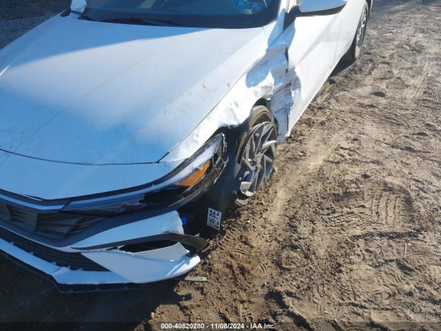 KMHLM4DG2RU681862 Hyundai ELANTRA SEL