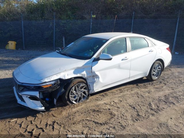 KMHLM4DG2RU681862 Hyundai ELANTRA SEL