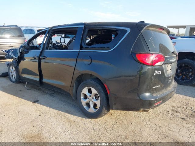 2C4RC1CGXHR633751 Chrysler Pacifica Lx