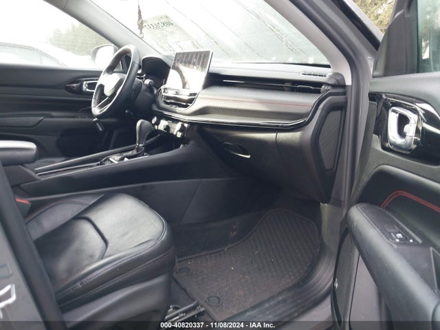 3C4NJDDB8NT164886 Jeep Compass Trailhawk 4x4