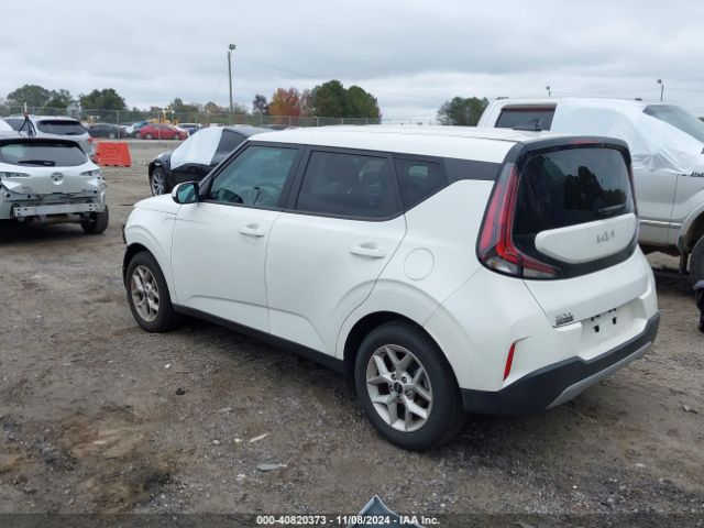 KNDJ23AU9R7228133 KIA SOUL LX