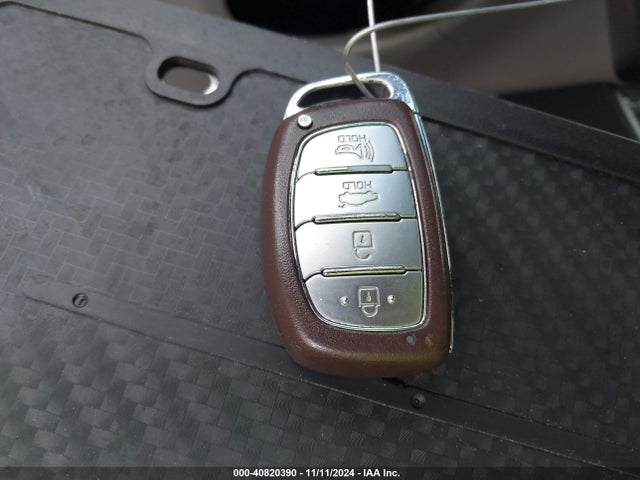 5NPE34AF0JH632086 Hyundai SONATA SEL