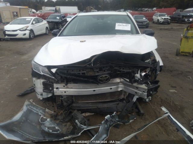 4T1B11HK8KU167084 Toyota CAMRY SE