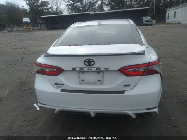 4T1B11HK8KU167084 Toyota CAMRY SE