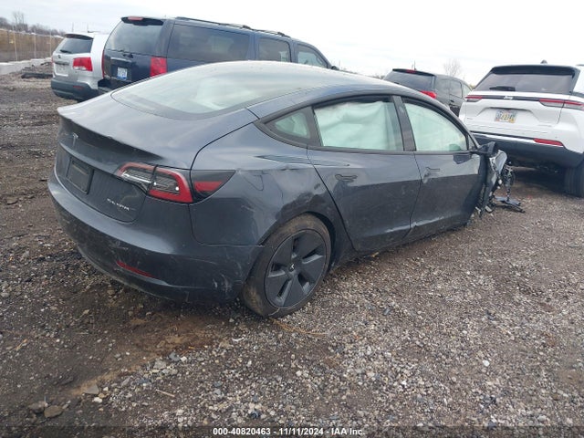 2022 TESLA MODEL 3 5YJ3E1EB0NF194245 Photo 3