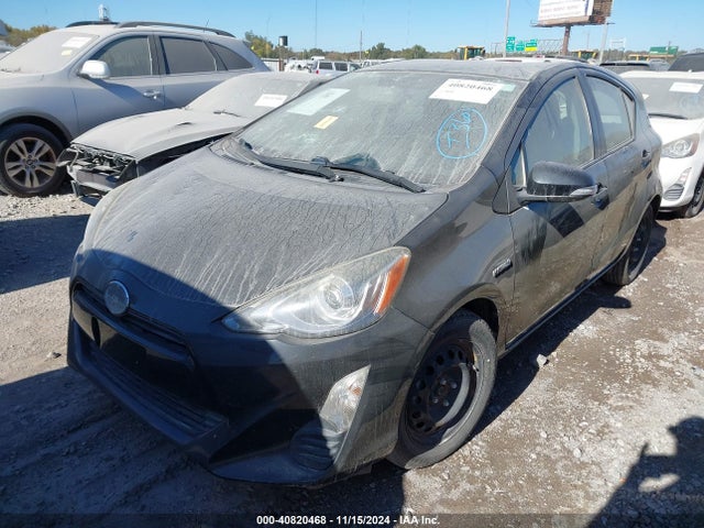 JTDKDTB31G1126166 Toyota Prius C Two