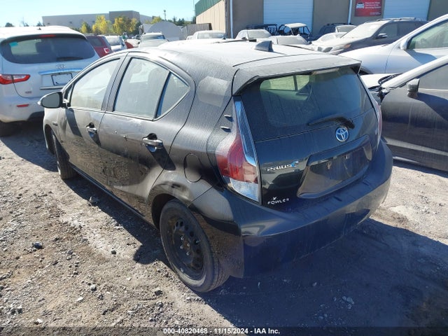 JTDKDTB31G1126166 Toyota Prius C Two