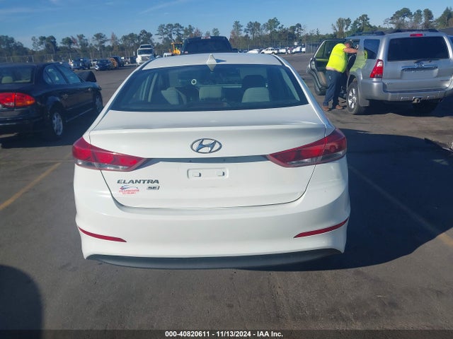 Hyundai ELANTRA SE 2017 5NPD74LF0HH174458 Image 16