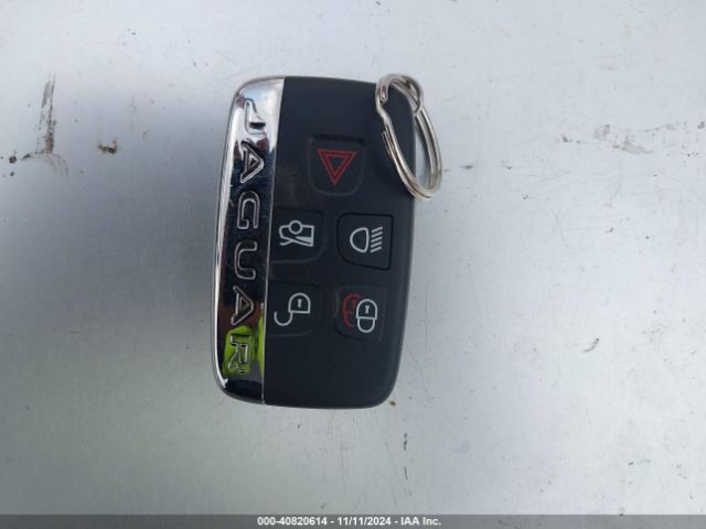 SAJAL4BV6HA960071 Jaguar Xe 35t R-sport
