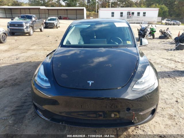 7SAYGDEE1NF450861 Tesla Model Y Long Range Dual Motor All-wheel Drive