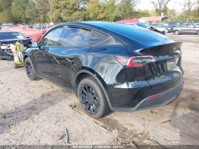 7SAYGDEE1NF450861 Tesla Model Y Long Range Dual Motor All-wheel Drive