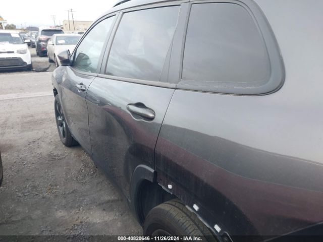 1C4PJLCBXJD565988 Jeep Cherokee Latitude Fwd