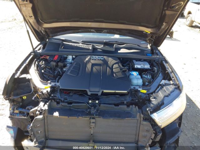WA1VAAF72HD021878 Audi Q7 3.0t Premium