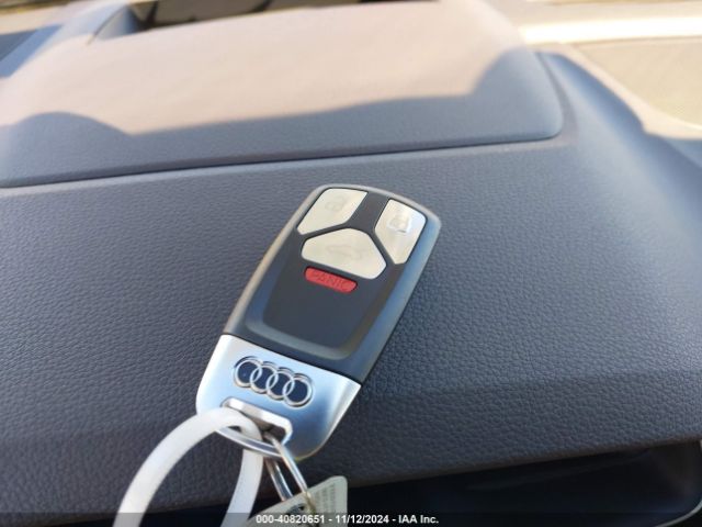 WA1VAAF72HD021878 Audi Q7 3.0t Premium