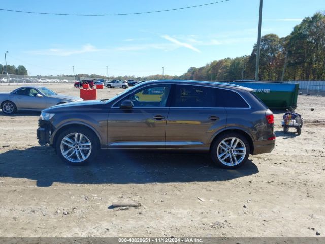 WA1VAAF72HD021878 Audi Q7 3.0t Premium