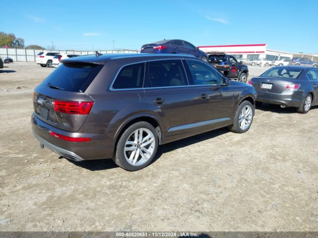 WA1VAAF72HD021878 Audi Q7 3.0t Premium