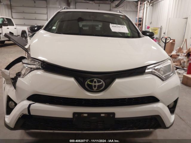 JTMJFREV0JJ736475 Toyota RAV4 SE
