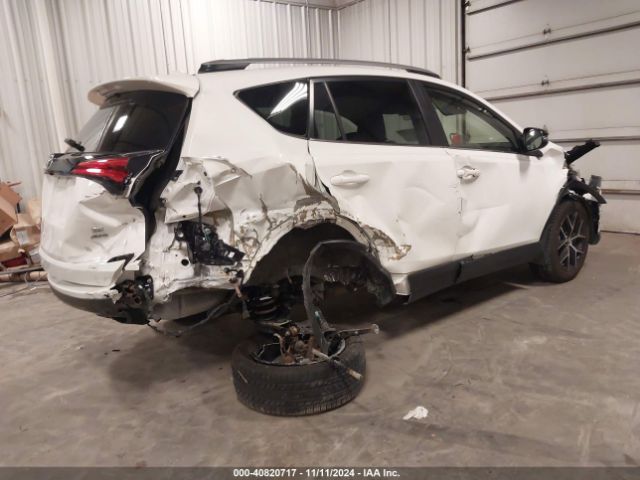 JTMJFREV0JJ736475 Toyota RAV4 SE