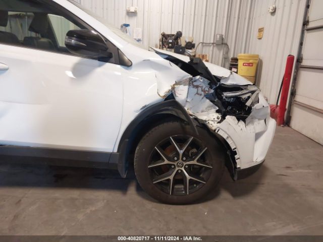 JTMJFREV0JJ736475 Toyota RAV4 SE