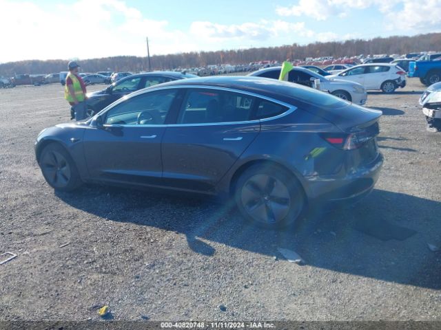5YJ3E1EA9KF316670 Tesla Model 3 Long Range/mid Range/standard Range/standard Range Plus