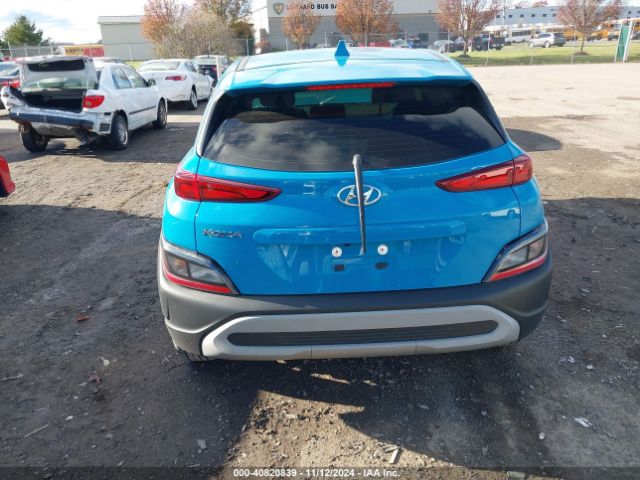 KM8K22AB3NU873400 Hyundai Kona Se