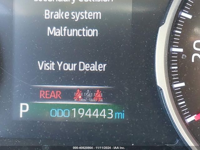 JTMC1RFV6KJ016959 Toyota Rav4 Xle Premium