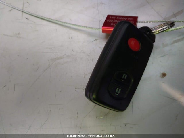 Toyota Prius 2014 JTDKN3DU2E0380653 Image 23