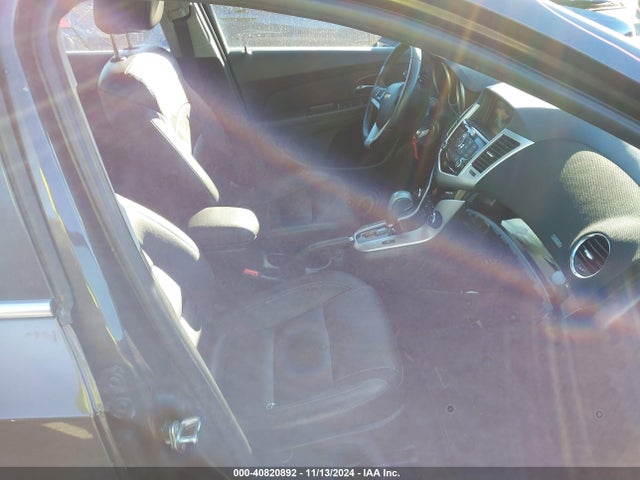 1G1PE5SB4F7220973 Chevrolet Cruze 2lt Auto