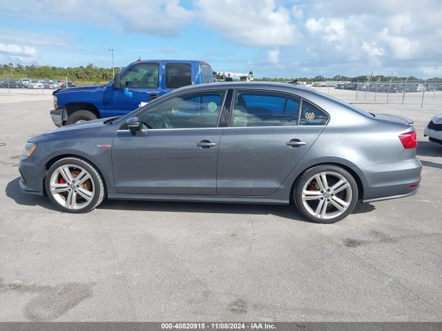 3VW4T7AJ7HM348196 Volkswagen JETTA GLI