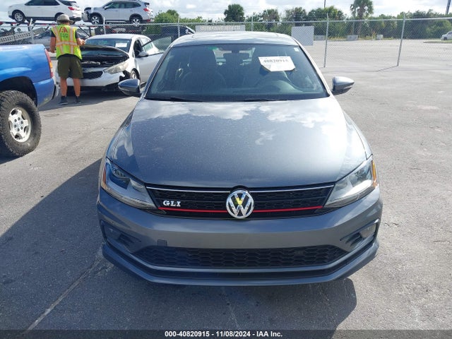 3VW4T7AJ7HM348196 Volkswagen JETTA GLI