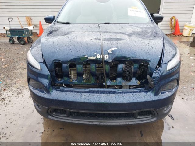 1C4PJMCB9JD559640 Jeep Cherokee Latitude 4x4