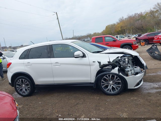 JA4AP3AU0GZ041067 Mitsubishi Outlander Sport 2.0 Es