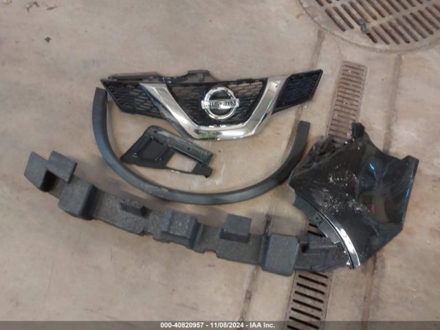 KNMAT2MV9GP684402 Nissan ROGUE SV