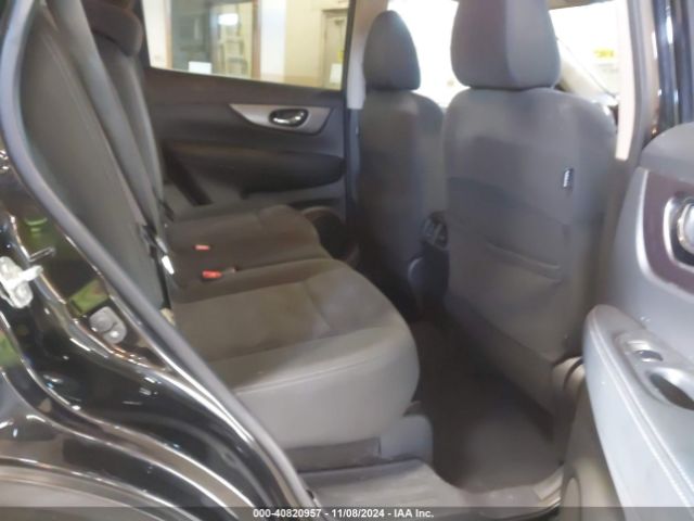 KNMAT2MV9GP684402 Nissan ROGUE SV