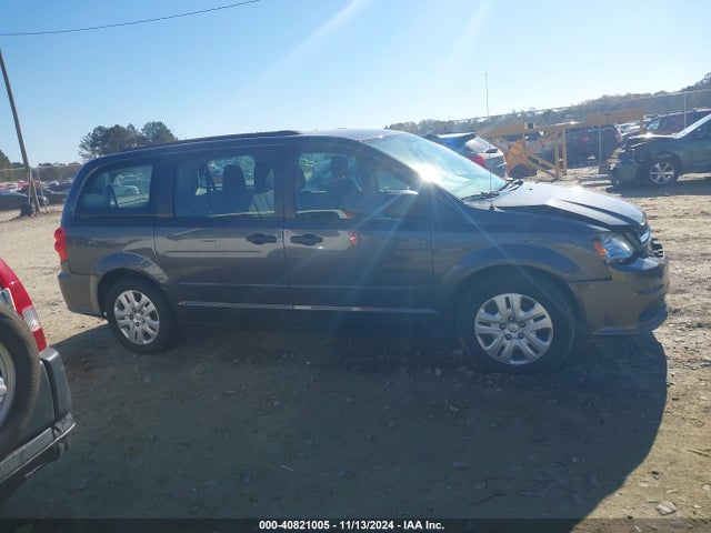 2C4RDGBG6GR331082 Dodge Grand Caravan Se/sxt