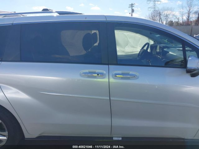 5TDZSKFC0RS152806 Toyota Sienna Limited