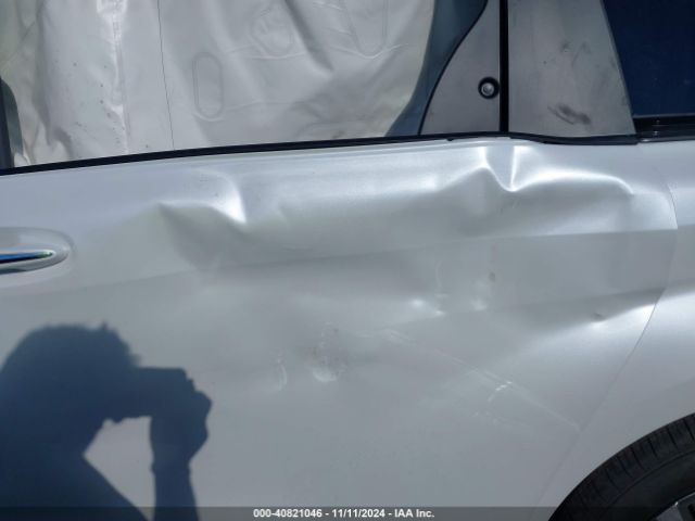 5TDZSKFC0RS152806 Toyota Sienna Limited
