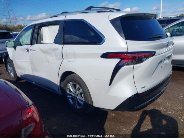 5TDZSKFC0RS152806 Toyota Sienna Limited