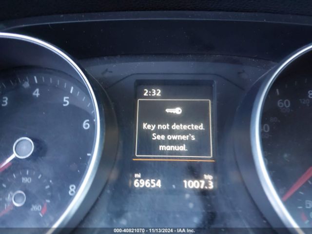 1VWLA7A37KC012298 Volkswagen Passat 2.0t Wolfsburg Edition