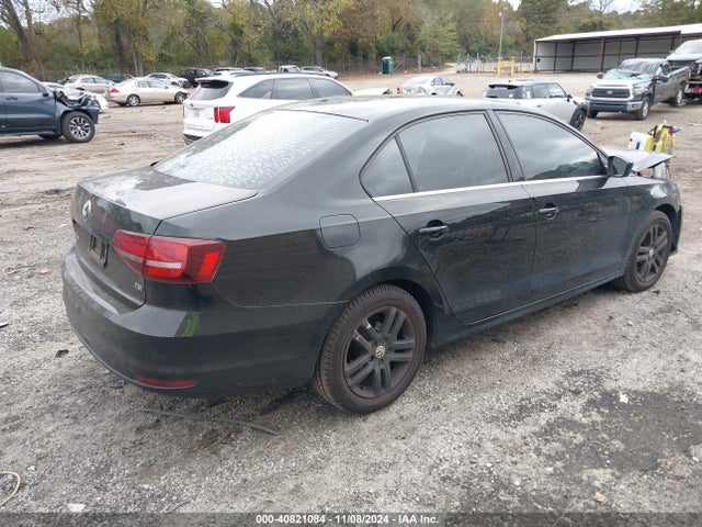 3VW2B7AJ9HM323990 Volkswagen Jetta 1.4t S