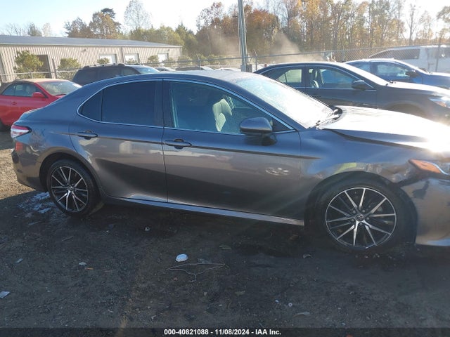 4T1C11AKXLU884764 Toyota CAMRY LE