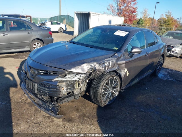 4T1C11AKXLU884764 Toyota CAMRY LE
