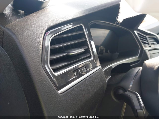 3VVFB7AX5RM042636 Volkswagen Tiguan 2.0t S