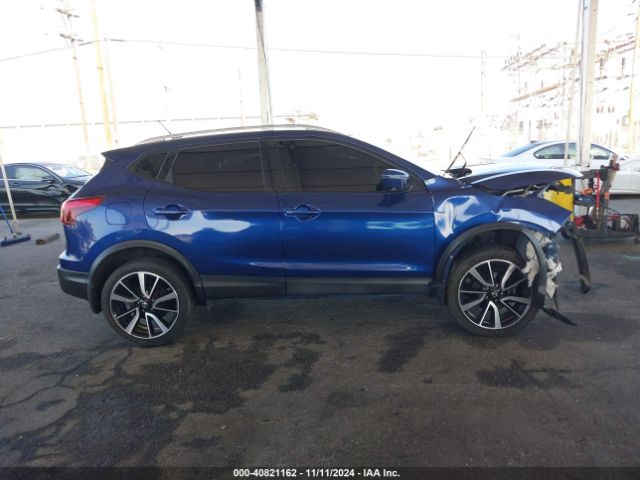 JN1BJ1CP3HW000784 Nissan Rogue Sport Sl